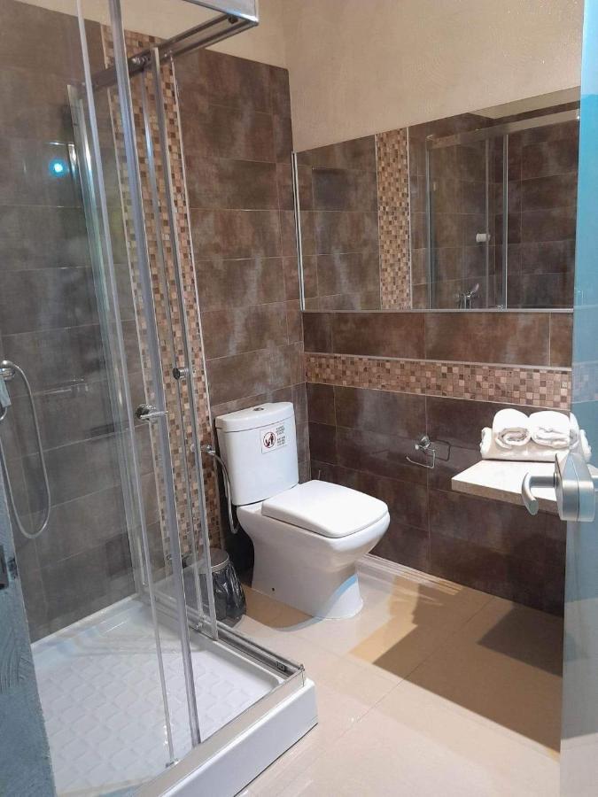 Militari Residence HotelChiajna エクステリア 写真